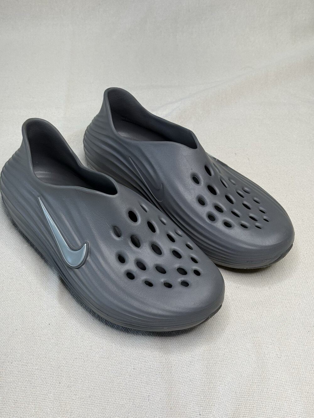 Nike ReactX Rejuven8 Smoke Grey Slip-On Comfort Sandals Men's 10 Women’s 11